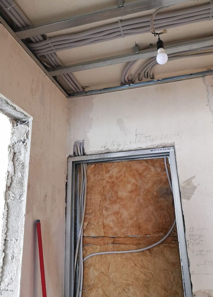 Elektroinstallationen für Büroumgebungen